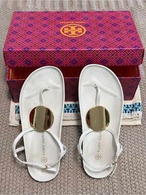 Tory Burch White Leather Thong Sandals with Gold Disc